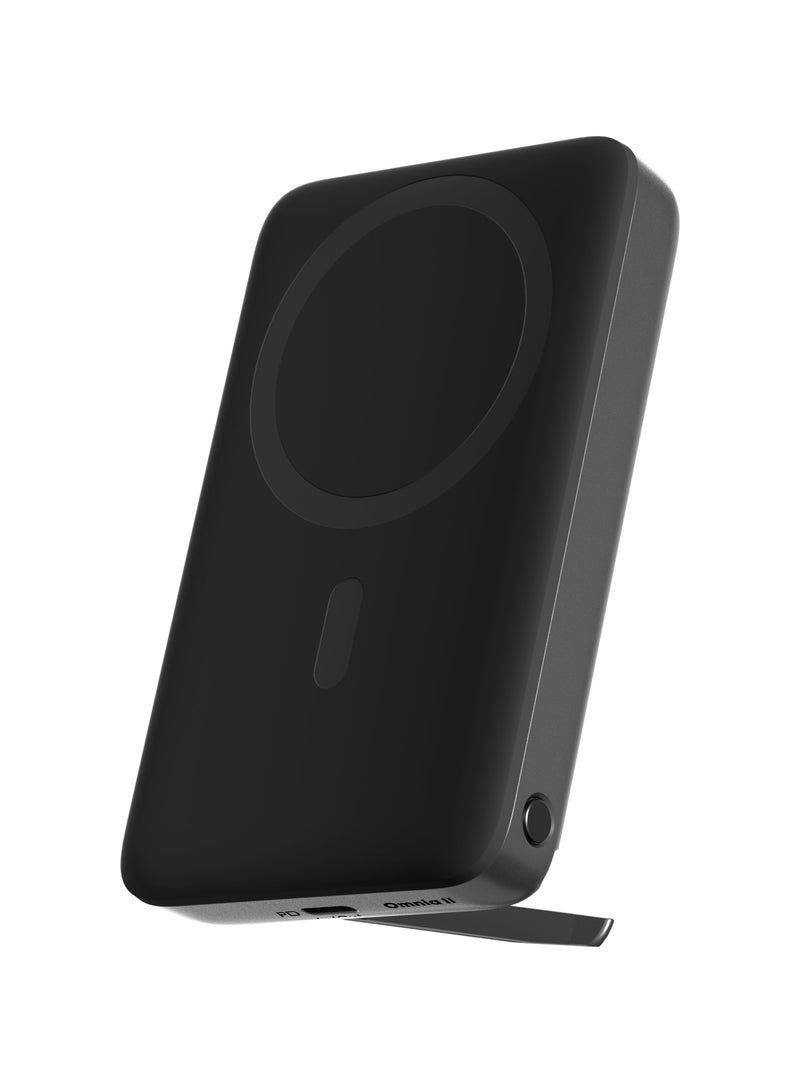 Aukey MagLink 38.5wh 10,000mah Magnetic Wireless Charging Power Bank with Metal Foldable  Stand (PB-MS02)